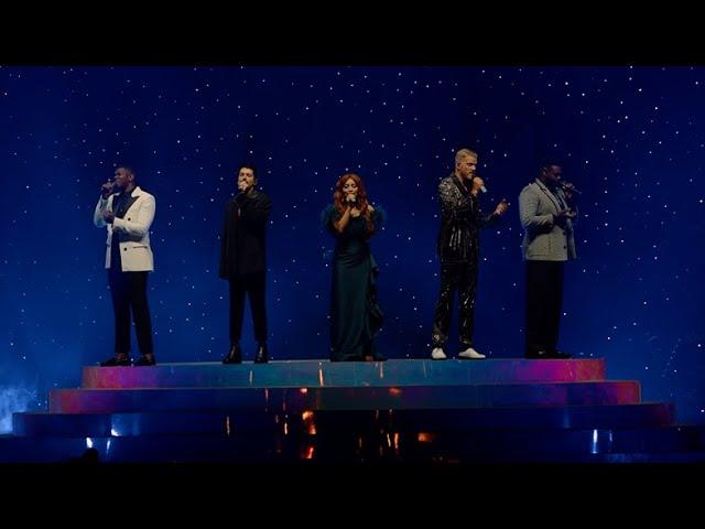 Pentatonix - "Hallelujah" (Live from The Evergreen Christmas Tour 2021)