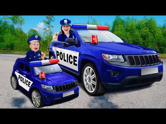 Police Adventure Stories with Oliver and Mom