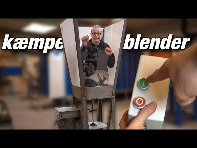 Laver En KÆMPE BLENDER!