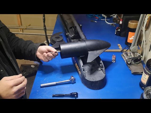 Remove and inspect  armature and brushes from minnkota maxxum trolling motor