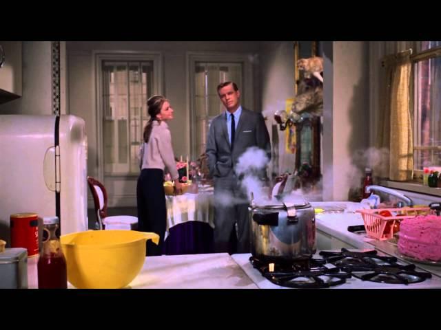 Breakfast at Tiffany's - Exploding Dinner (18) - Audrey Hepburn