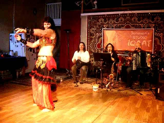 Yasemin Performing at Studio Iqaat