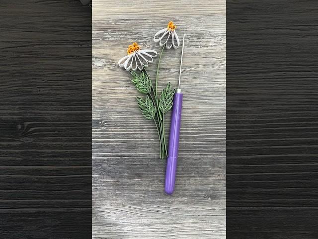 How to Make a Quilled Chaomile Flower with Looped Petals - Details in comments