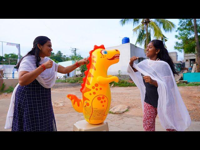 "அட கடவுளே இப்படியுமா Dinosaur ? அடிச்சா திருப்பி அடிக்கும் Dinosaur !! | Punch Dinoser | Mrs.Abi2.0