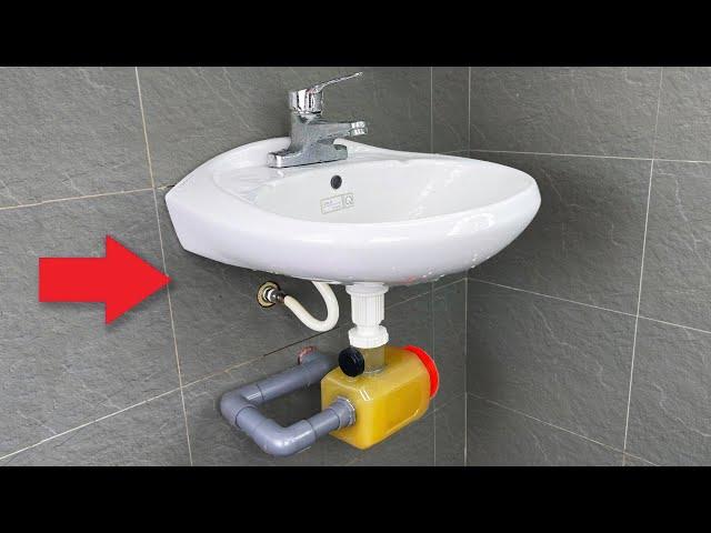 This Strange Method Saved An Old Plumber A Lot Of Money Using PVC Pipe And Empty Bottle