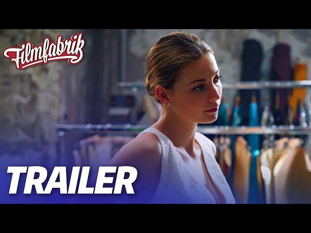 UN/DRESSED | Teaser | Die FILMFABRIK