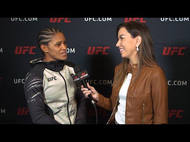 Gabriella Fernandes: "Vim para vencer e não importa como" | UFC Vegas 70