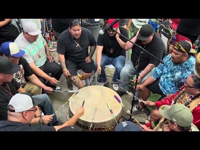 Bullhorn sings an awesome crispy song @ Siksika Powwow 2024