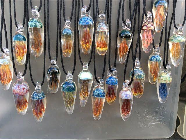 Making a Glass Jellyfish Pendant at the Ravalli County Fair 2023 Boro Glassblowing