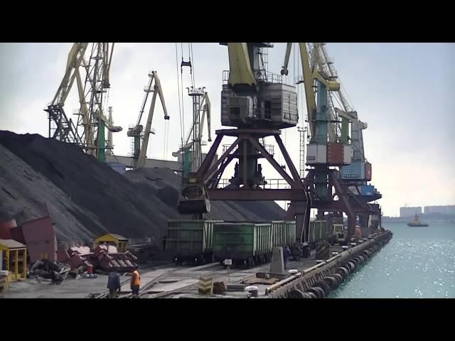Новороссийский морской торговый порт XII Выгрузка вагонов