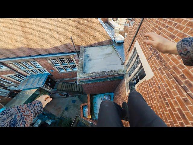 Speed Parkour Climbing POV