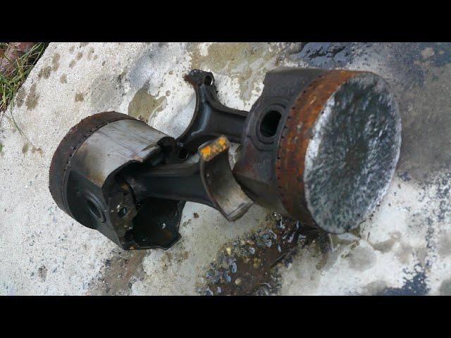 How to remove stuck pistons from an engine block. Saving a seized engine from the scrap yard part 1