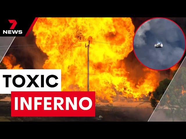 Chemical factory inferno - Toxic smoke blankets Melbourne suburbs | 7NEWS