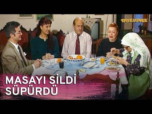 Sürahi Nine İş Yemeğinde | Yasemince