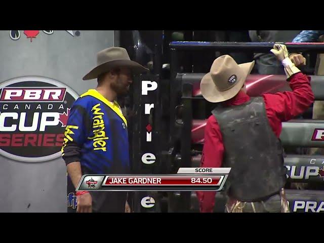 Jake Gardner rides Wolf Bait for 84.5 points (PBR)