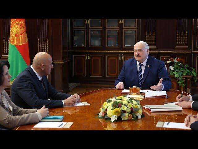 Lukashenko: Why did you come to me again?! // Human resources, corruption, Administration Academy