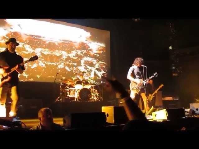 Soundgarden - Burden In My Hand LIVE!