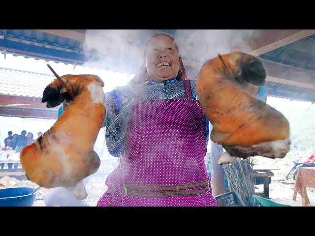 Exploring the cuisine of Can Cau market: black chicken, black pork, offal and dog meat | SAPA TV