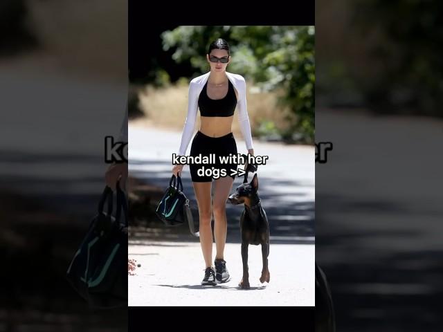 Kendall Jenner with her dog #kendalljenner #doglover #viralshort #trendingshort #model #kyliestyle