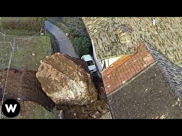 Tragic Moments! Shocking Massive Rockfalls & Landslides Filmed Seconds Before Sudden Disaster