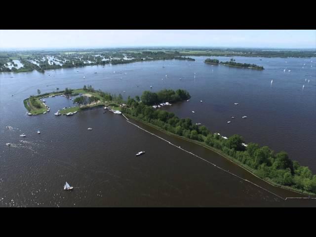 Dronevlucht boven Loosdrechtse plassen