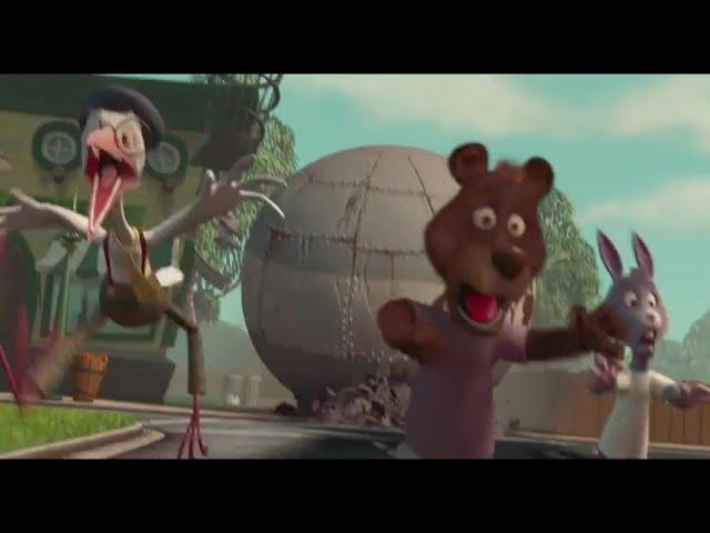 Run for your life ! (Incredible moments from Chicken Little 2005 )