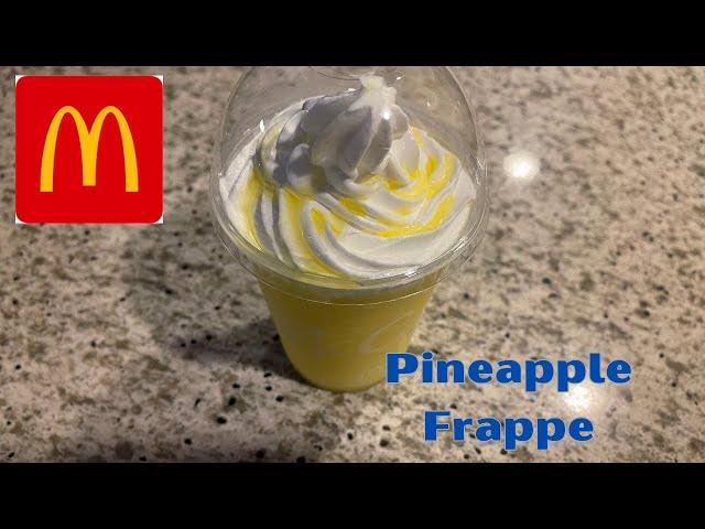 McDonalds in Japan - Trying the Pineapple Frappe (Cool Summer Series)