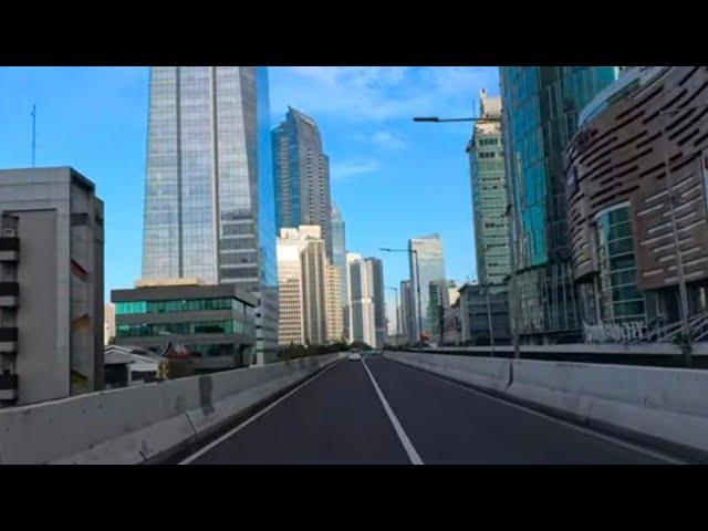 Flyover Casablanca Melewati Gedung-gedung Pencakar Langit Yang Keren Dan Bagus