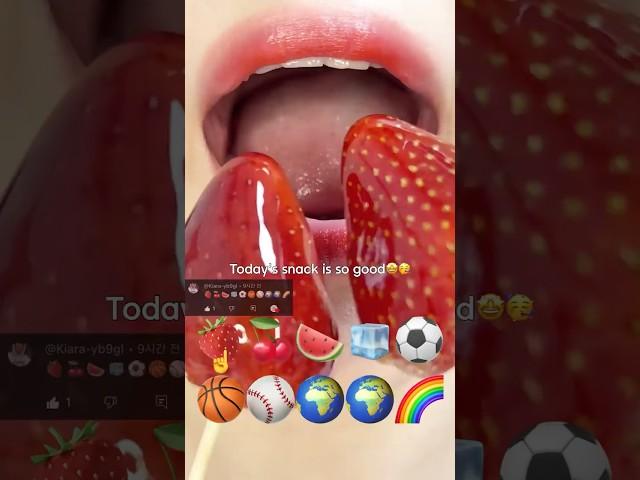 asmr STRAWBERRY 딸기 eating sounds