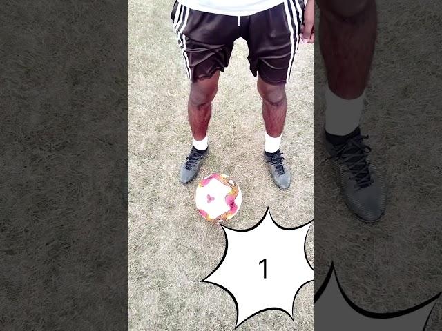 Ronaldo skills #shortsvideo #shorts #youtubeshorts #viral #trending #football #Ronaldo #subscribe