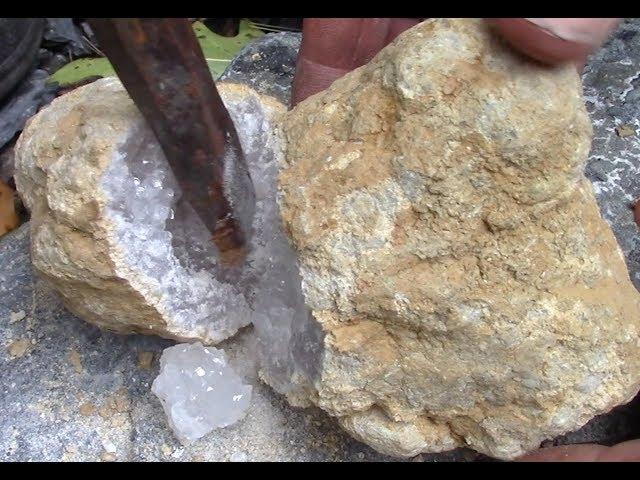 Amy opens a Madagascar Celestine Geode