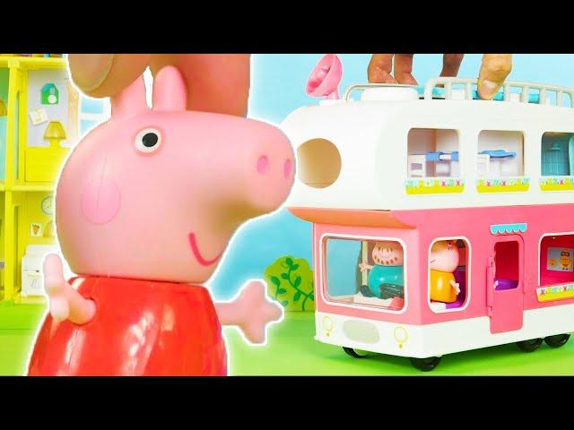 Peppa Pig en Español  Camping en casa rodante  Juguetes | Pepa la cerdita | Toy Play