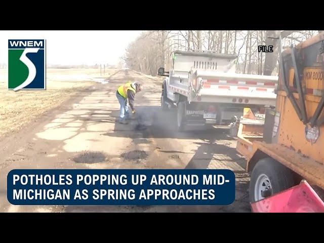 Potholes popping up around mid-Michigan as spring approaches