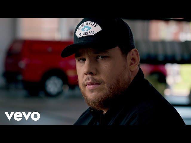 Luke Combs - The Kind of Love We Make (Official Music Video)