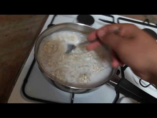 How to cook an oatmeal with milk ?