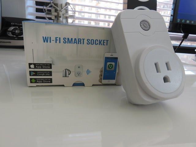 How to Control Everything With Your Phone!!!! ( Wi-Fi Smart Socket Unboxing and Review)