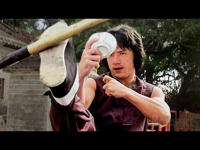 Jackie Chan EASILY outclasses a bo staff master | Drunken Master Legendary Fight Scene