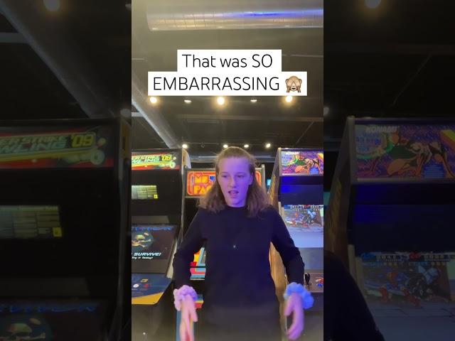 Did it at an arcade! SO MANY PPL WATCHING… | Tysiak1666 #getkatieto3k #embarrassing