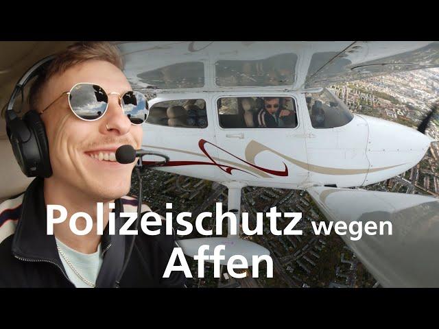 #abgehoben mit Felix Lobrecht | Interview im Flugzeug