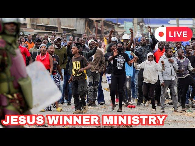 LIVE: Angry Kenyans storm Jesus Winner Church after Ruto's Ksh 20M donation!!