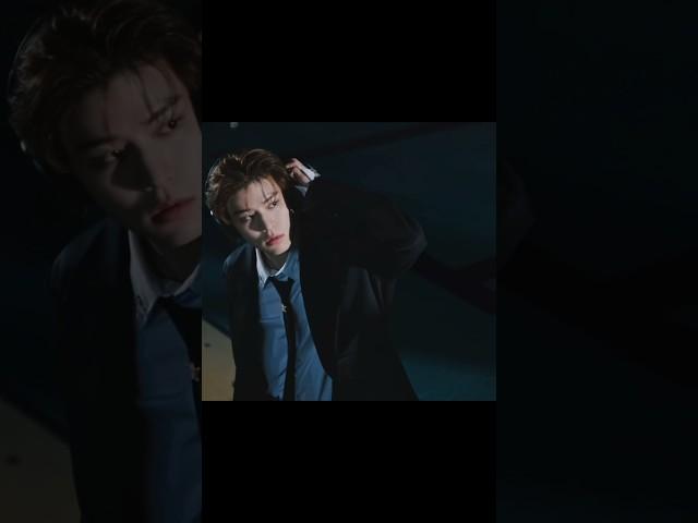 I am badly obsessed with seungmin in this mv. #kpop #straykids #seungmin