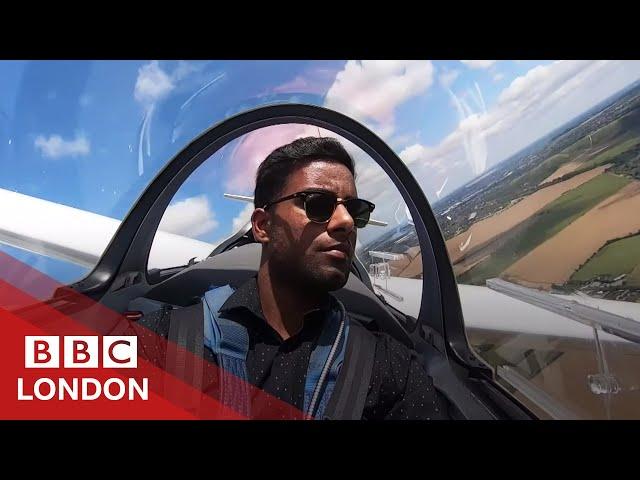 Glider School: Learning how to fly - BBC London