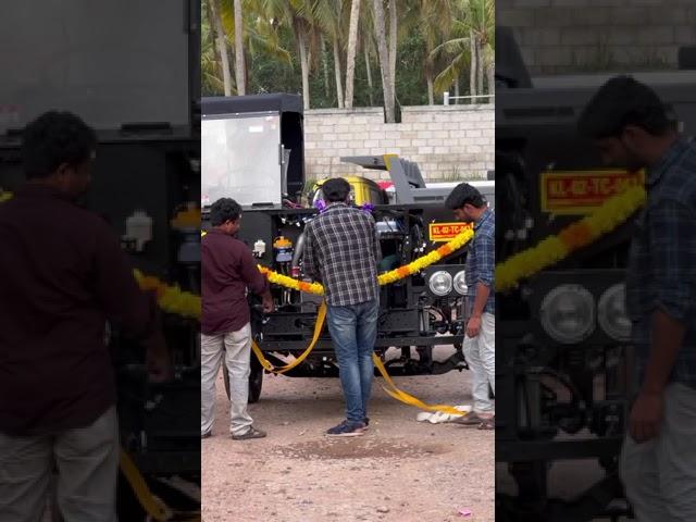 പുതിയ chassisമായി Liger️ Kerala tourist bus chassis delivery from eicher showroom