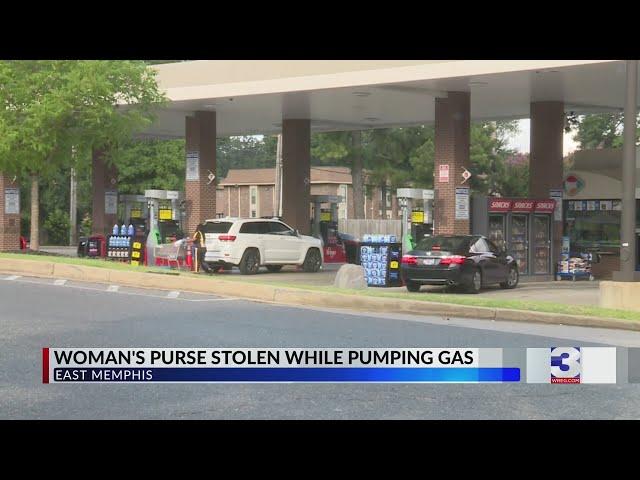 Purse stolen while woman pumps gas at East Memphis Kroger