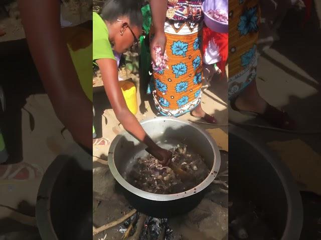 African Village Way of Frying Goat Meat(Stew)