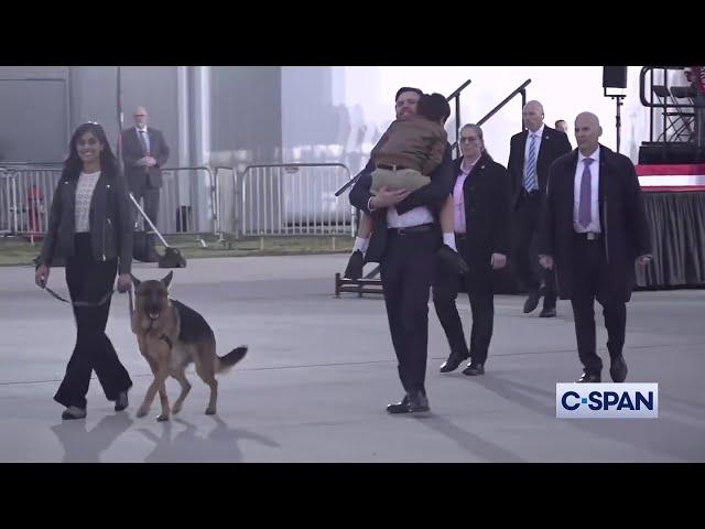 JD Vance and family and dog Atlas depart after rally in Wilmington North Carolina (10-16-2024)