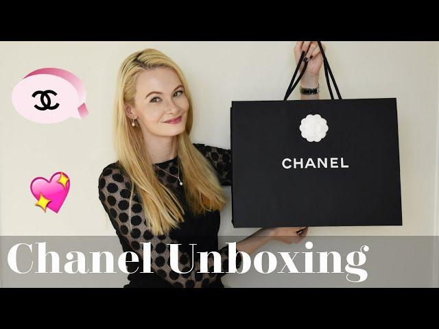 Chanel Bag Unboxing || First Impressions, Mod Shots