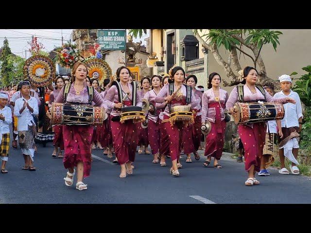 PEED PURA PUSEH DESA MEDAHAN