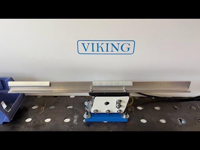 Linear Track Vibrating Feeder - Demo Running Staple Strips