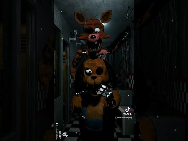 Foxy be kinda random #fnaf #vrchat #youtubeshorts #memes #fnafmovie #foxy #fnaf1